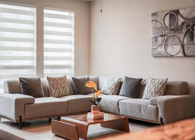 Property at 13800 Lyndhurst St #325, Austin, TX 78717, 3 beds, 2.5 baths