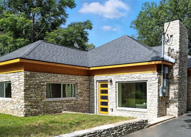 Property at 1204 Perez St, Austin, TX 78721, 3 beds, 2 baths