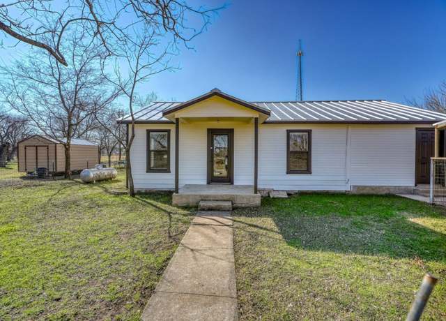 Property at 127 Old River Xing, Johnson City, TX 78636, 3 beds, 2 baths