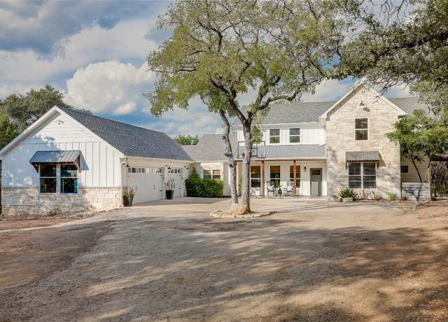 Property at 20008 Victoria Chase Rd, Lago Vista, TX 78645, 5 beds, 3.5 baths