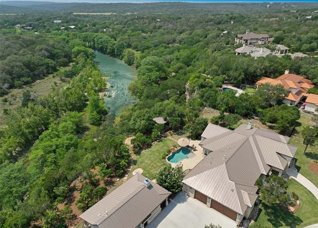 Property at 858 Riverforest Dr, New Braunfels, TX 78132, 4 beds, 4.5 baths