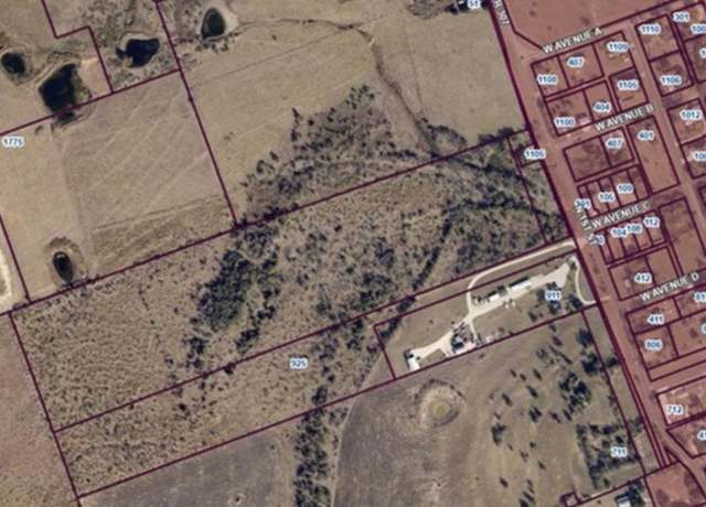 Property at 1051 N 1st St N 1st St, Jarrell, TX 76537
