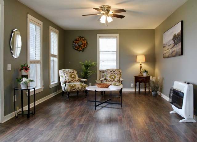 Property at 1221 Giddings St, Lexington, TX 78947, 2 beds, 1 bath