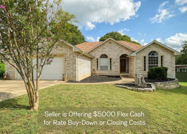 Property at 118 Kaneohe Dr, Bastrop, TX 78602, 3 beds, 2 baths