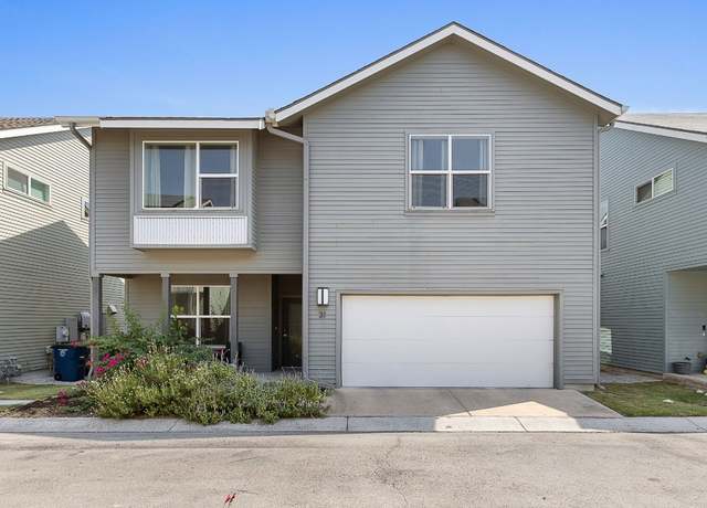 Property at 5616 S 1st St #31, Austin, TX 78745, 4 beds, 3 baths