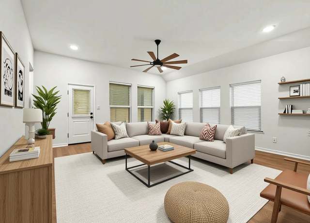 Property at 5010 N Fresco Dr, Austin, TX 78731, 3 beds, 2 baths