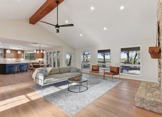 Property at 101 Mesa Dr, Wimberley, TX 78676, 3 beds, 2 baths