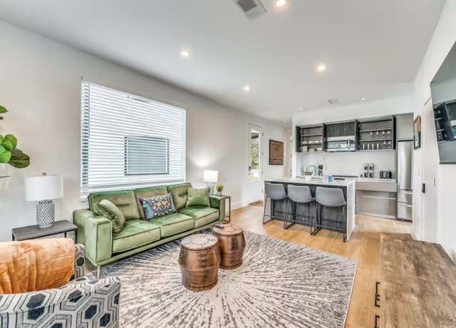 Property at 2406 W 10th St Unit B, Austin, TX 78703, 3 beds, 2 baths