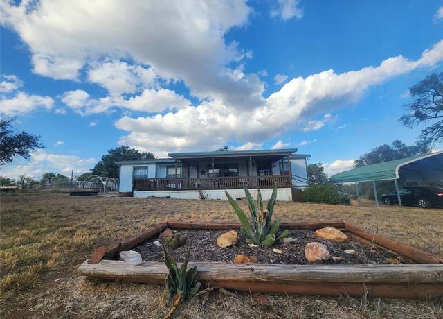 Property at 111 S Rio Llano Dr, Llano, TX 78643, 3 beds, 2 baths