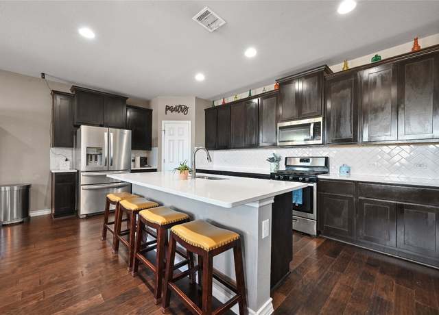 Property at 160 Thornless Cir, Buda, TX 78610, 4 beds, 2.5 baths