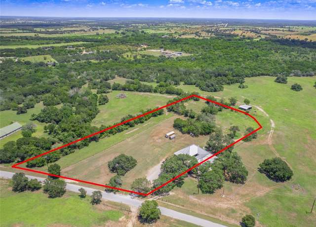Property at 1474 Old Mcmahan Rd, Lockhart, TX 78644, 6 beds, 5.5 baths