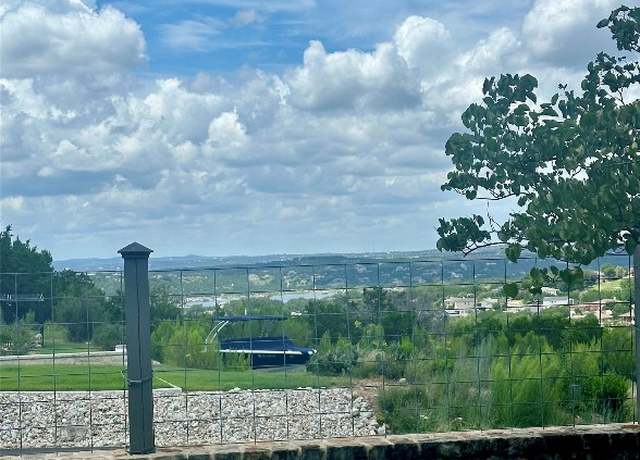 Property at 20000 Columbus Ln, Lago Vista, TX 78645, 3 beds, 2.5 baths