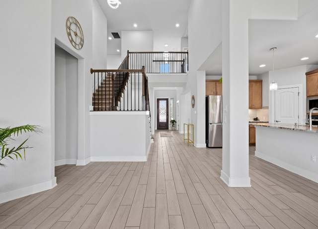 Property at 1112 Lickety Ln, Georgetown, TX 78633, 4 beds, 3.5 baths