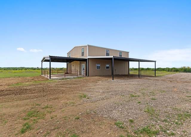Property at 2500 Cr 466 Rd, Elgin, TX 78621, 4 beds, 2.5 baths