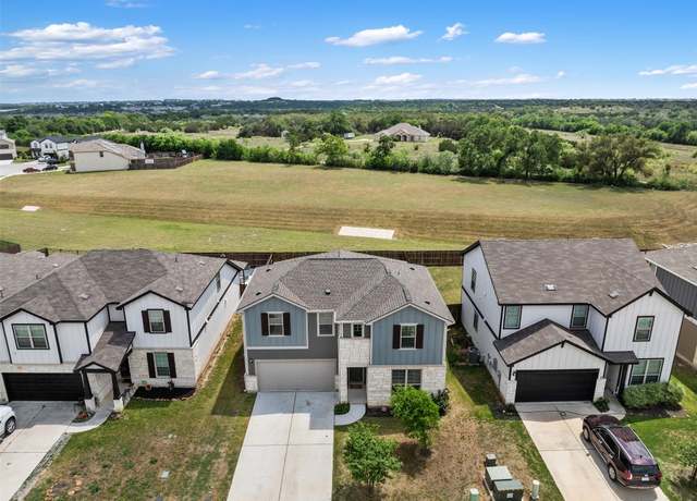 Property at 713 Hummingbird Ln, Leander, TX 78641, 5 beds, 3 baths