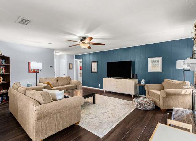 Property at 907 Cactus Dr, Round Rock, TX 78681, 3 beds, 2 baths