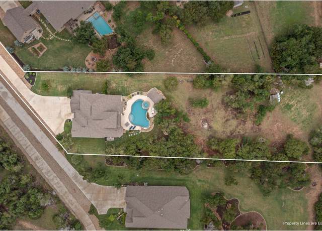 Property at 1626 Bearkat Canyon Dr, Dripping Springs, TX 78620, 5 beds, 4 baths