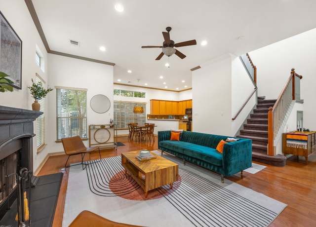 Property at 6704 Menchaca Rd #43, Austin, TX 78745, 3 beds, 2.5 baths