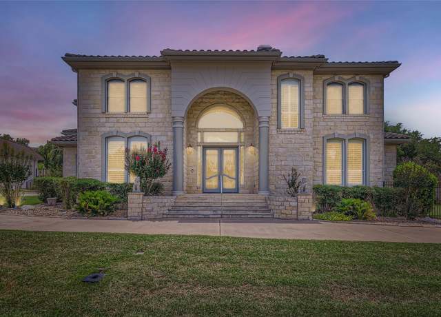 Property at 29 Tiburon Dr, The Hills, TX 78738, 4 beds, 3.5 baths