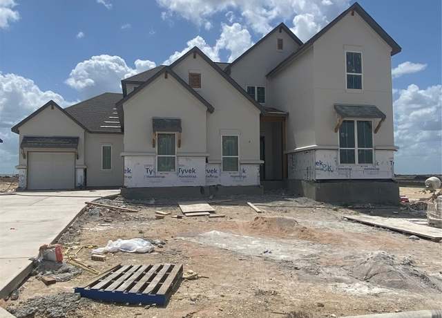 Property at 820 S Hemingway Loop, Liberty Hill, TX 78642, 4 beds, 4.5 baths