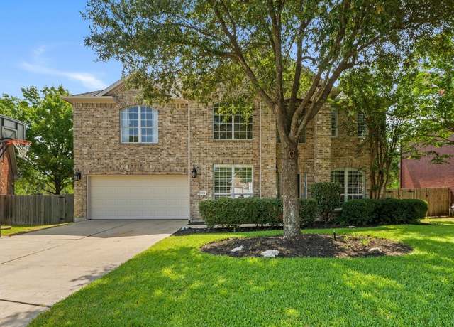 Property at 1104 Camden Cv, Cedar Park, TX 78613, 5 beds, 3 baths