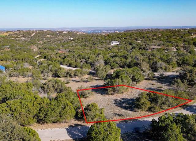 Property at 504 Maverick Cir, Horseshoe Bay, TX 78657