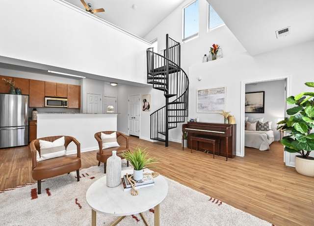 Property at 2502 Leon St #516, Austin, TX 78705, 2 beds, 2 baths