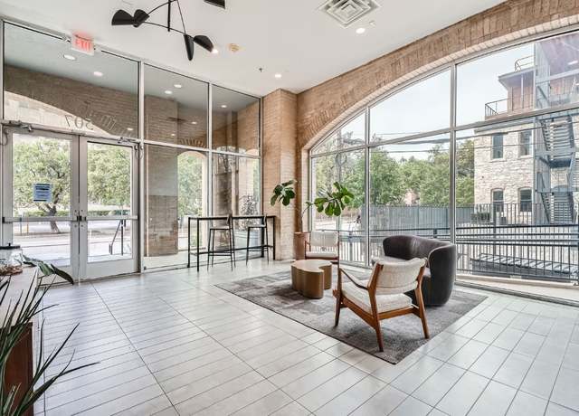 Property at 507 Sabine St #306, Austin, TX 78701, 1 bed, 1 bath