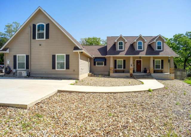 Property at 138 Wood Hollow Ct, Bastrop, TX 78602, 4 beds, 3 baths