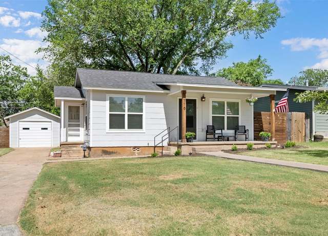 Property at 716 N Pierce St, Burnet, TX 78611, 2 beds, 1 bath