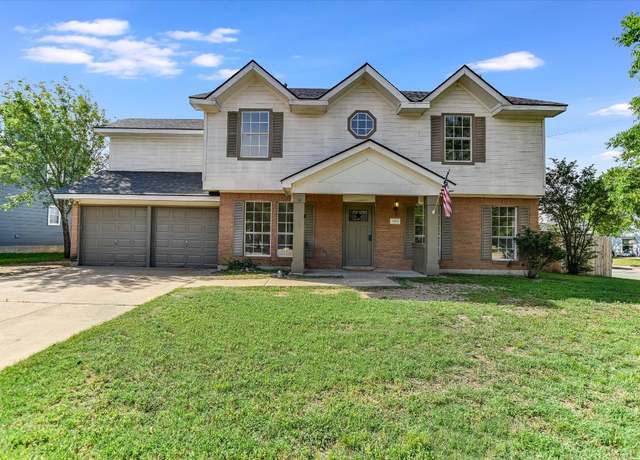 Property at 1905 Hollow Tree Blvd, Round Rock, TX 78681, 4 beds, 2.5 baths