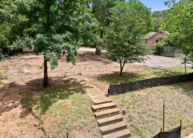 Property at 517 Bouldin Ave, Austin, TX 78704