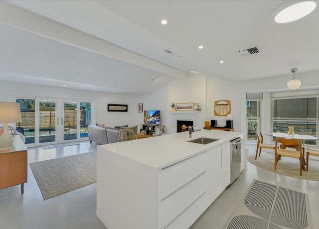 Property at 7400 Broken Arrow Ln, Austin, TX 78745, 3 beds, 2 baths