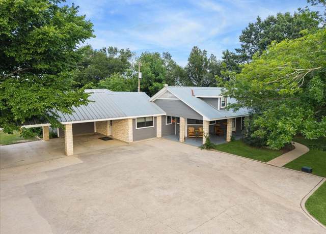 Property at 4451 County Road 467, Elgin, TX 78621, 3 beds, 3 baths