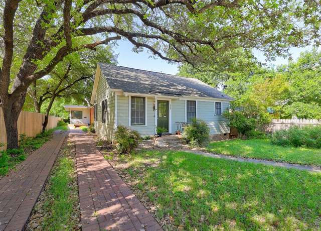 Property at 809 E 44th St, Austin, TX 78751, 4 beds, 2 baths