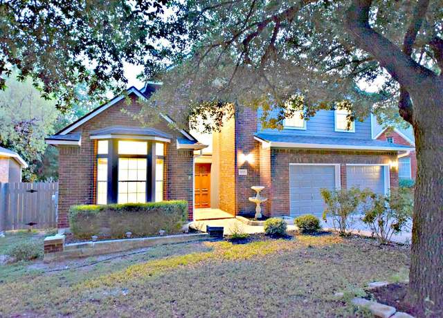 Property at 1933 Chasewood Dr, Austin, TX 78727, 4 beds, 2.5 baths