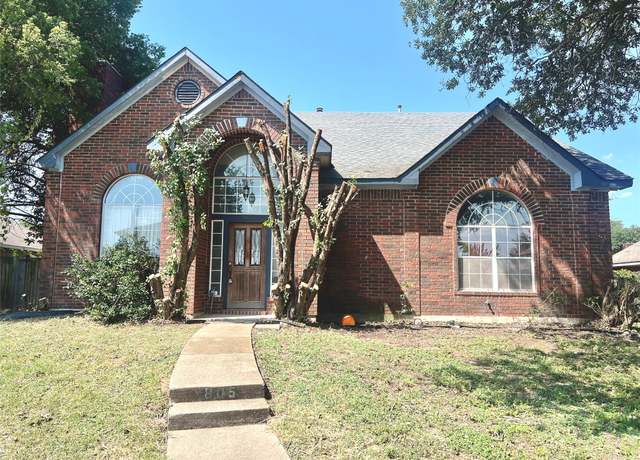 Property at 805 Windy Meadow Dr, Desoto, TX 75115, 3 beds, 2.5 baths