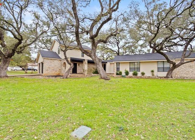 Property at 61 Woodcreek Dr, Wimberley, TX 78676, 3 beds, 3 baths