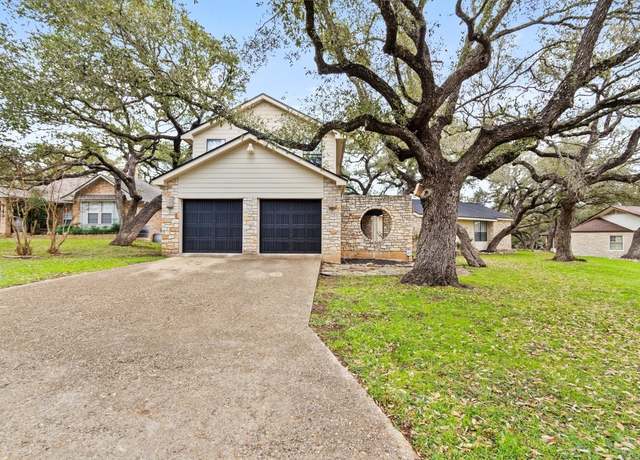 Property at 61 Woodcreek Dr, Wimberley, TX 78676, 3 beds, 3 baths