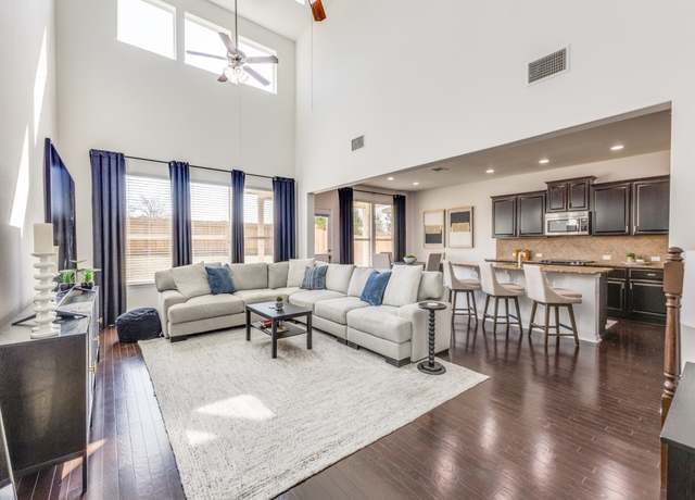 Property at 9965 Aly May Dr, Austin, TX 78748, 3 beds, 2.5 baths