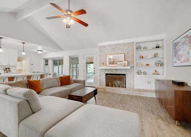 Property at 402 San Gabriel Blvd, Georgetown, TX 78628, 3 beds, 2 baths