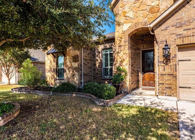 Property at 914 Clear Springs Holw, Buda, TX 78610, 3 beds, 2 baths