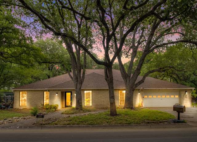 Property at 1203 Arbor Ln, Marble Falls, TX 78654, 4 beds, 3 baths