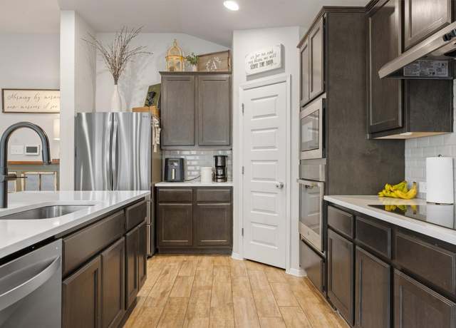 Property at 1703 Omaha Dr, Lago Vista, TX 78645, 3 beds, 2 baths