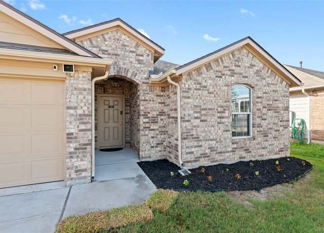Property at 19408 Great Falls Dr, Manor, TX 78653, 4 beds, 2 baths