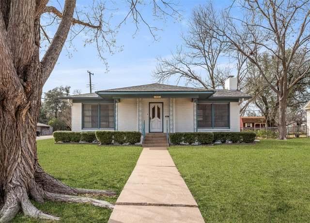 Property at 1902 N 7th St, Temple, TX 76501, 3 beds, 2 baths