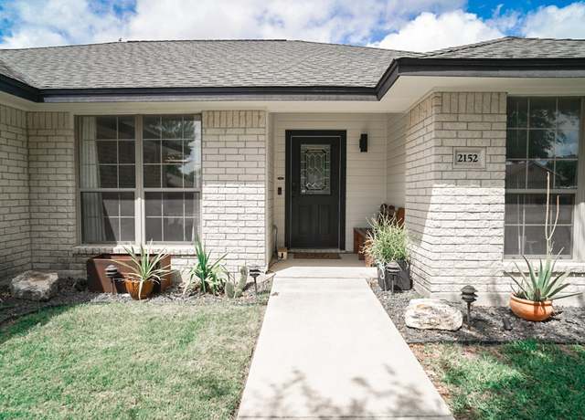 Property at 2152 Stonecrest Path, New Braunfels, TX 78130, 3 beds, 2 baths