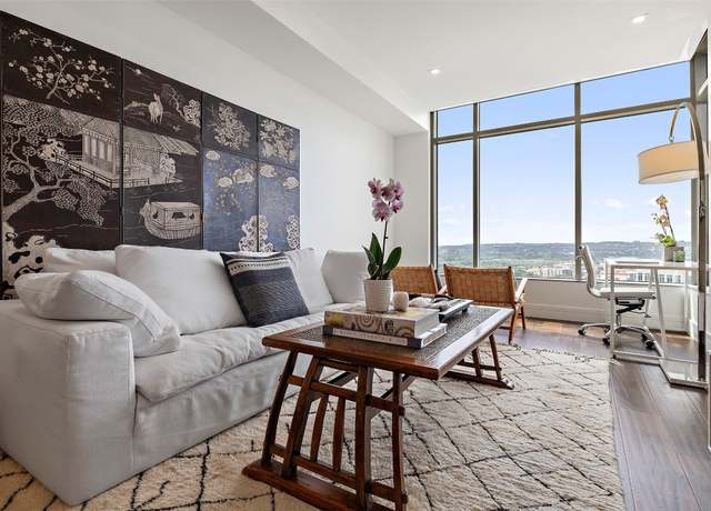 Property at 501 West Ave #2202, Austin, TX 78701, 1 bed, 1.5 baths