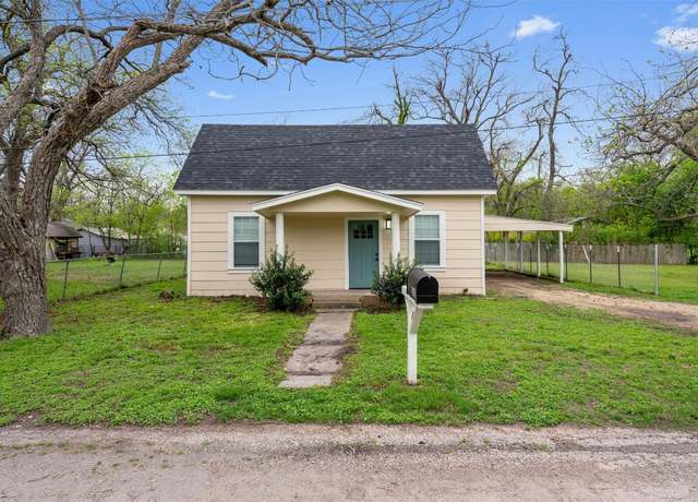 Property at 303 Cedar St, Granger, TX 76530, 2 beds, 2 baths