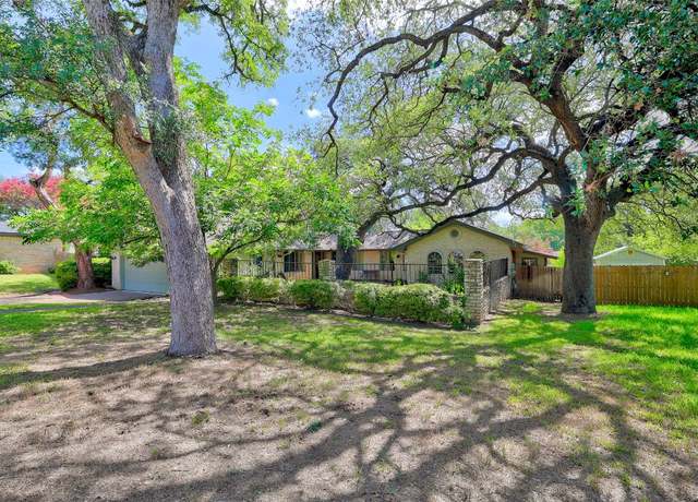 Property at 1207 Oak Shadows Cir, Austin, TX 78758, 3 beds, 2 baths
